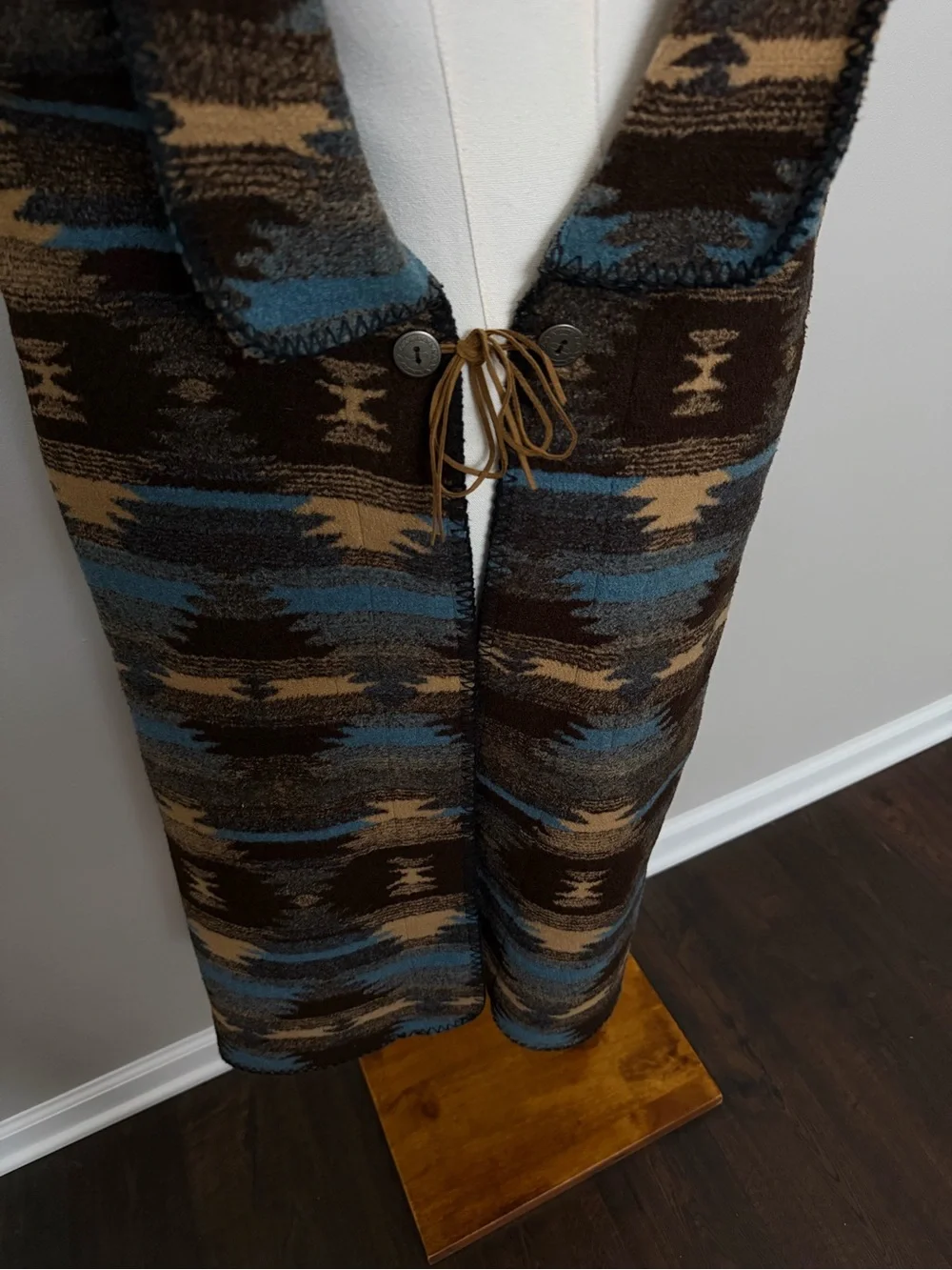 Vintage Mazmania Vest Fleece Long Coat Western Aztec Cowboy Rodeo Brown Blue USA
